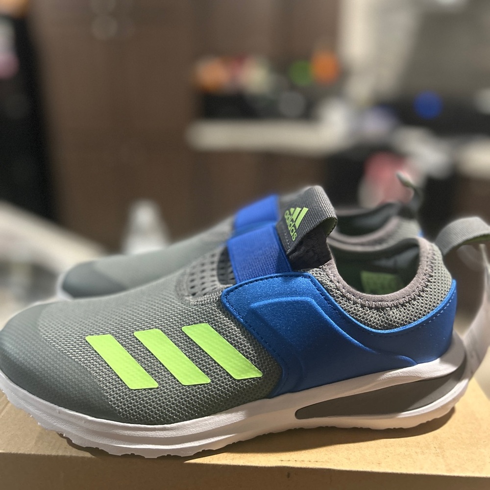 Boy’s Adidas ActiveRide J